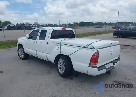 2015 Toyota Tacoma from USA, damaged, VIN 5TFTX4CN7FX057092